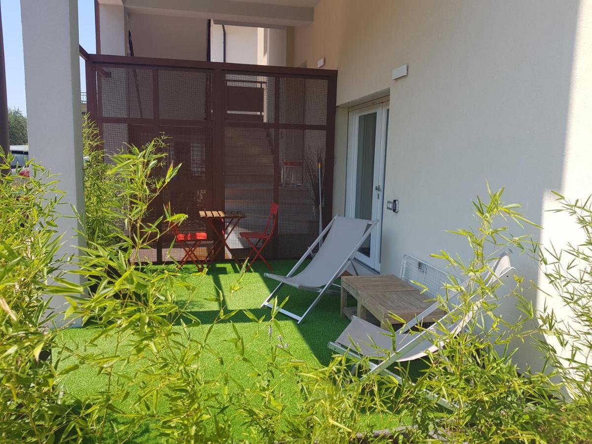 Conca D'Oro B&B And Apartments Torbole Sul Garda Bagian luar foto