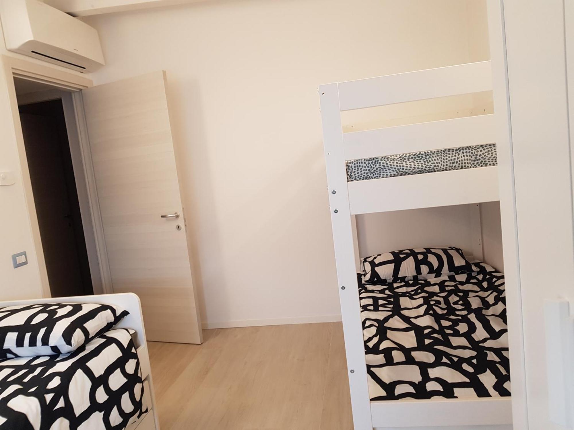 Conca D'Oro B&B And Apartments Torbole Sul Garda Bagian luar foto